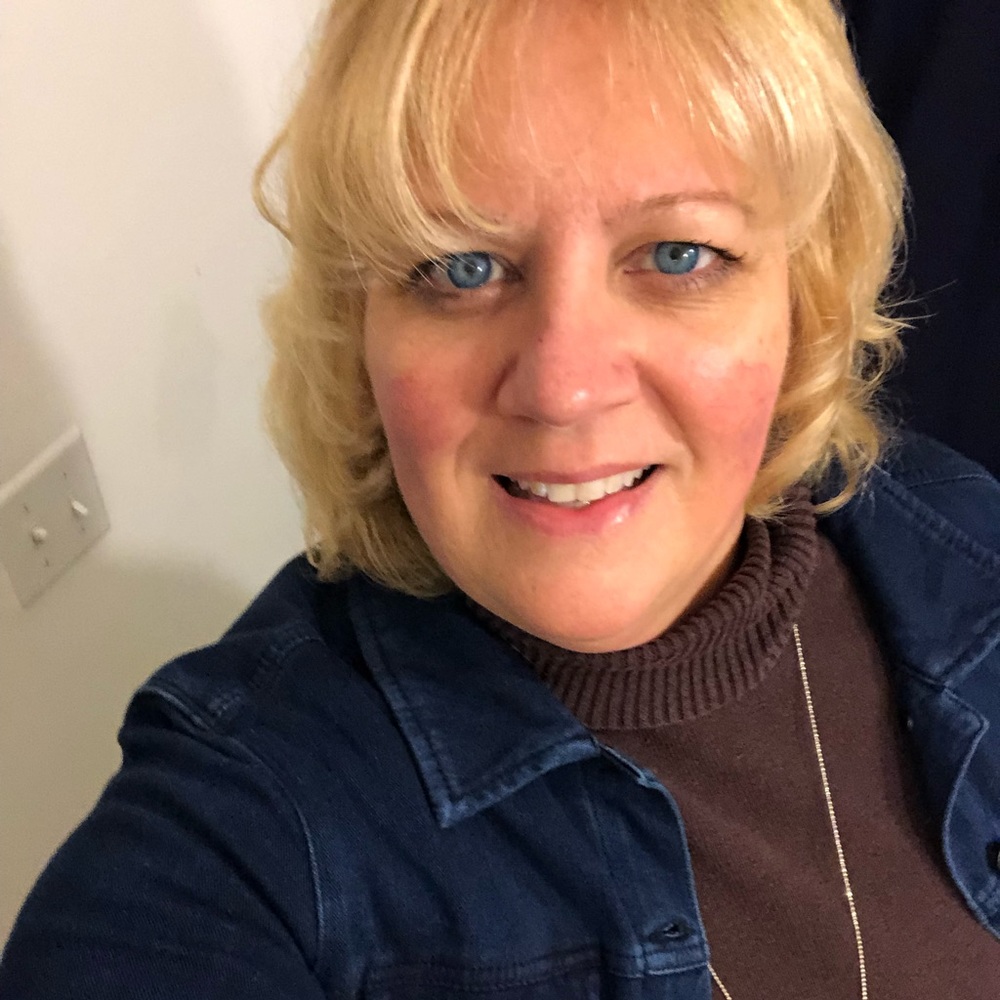 Meet your Posher, Brenda